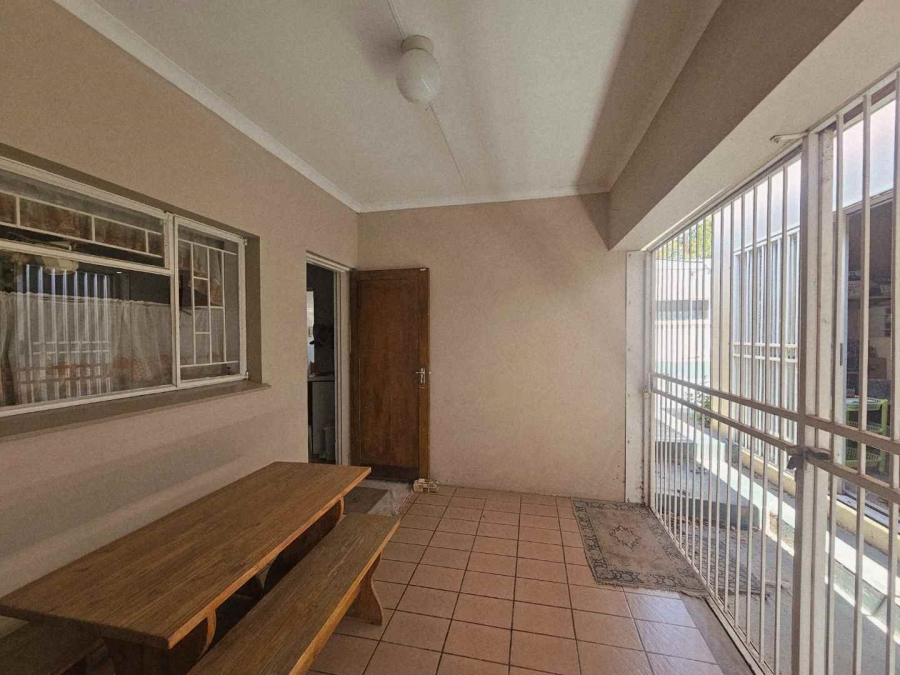 4 Bedroom Property for Sale in Ladybrand Free State